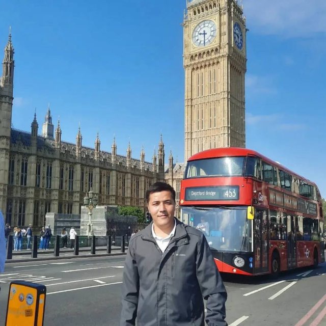 Кайрат Искаков