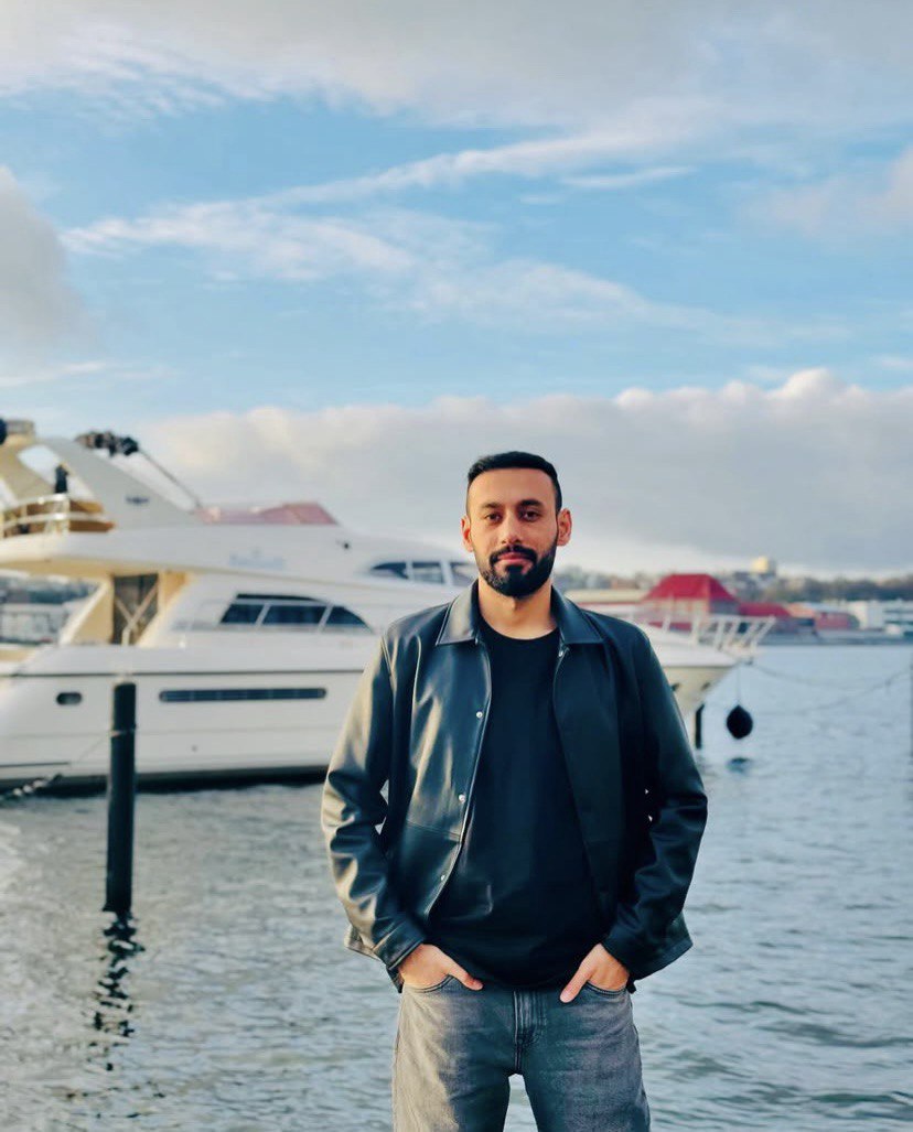 Амир Шарипов